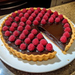 How to make caramelized chocolate raspberry tart — key cooking step